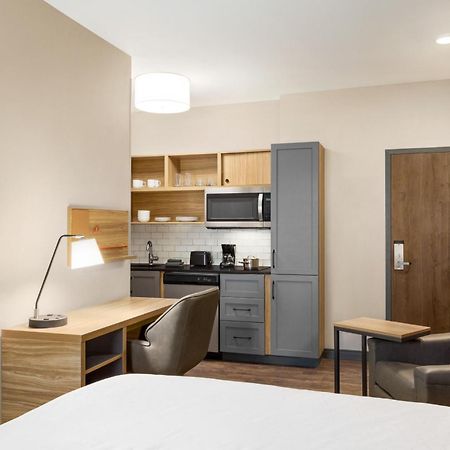 Candlewood Suites Miami - Doral By Ihg Tamiami Екстериор снимка