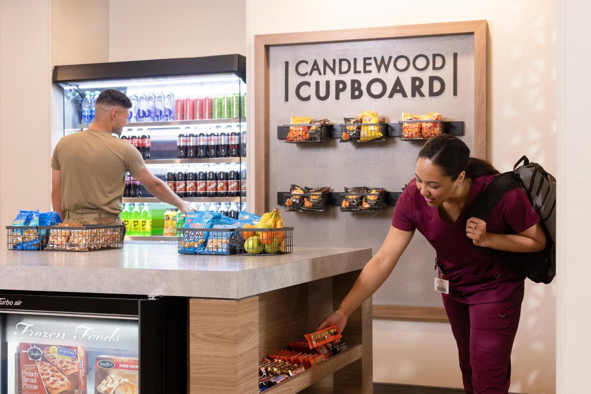 Candlewood Suites Miami - Doral By Ihg Tamiami Екстериор снимка